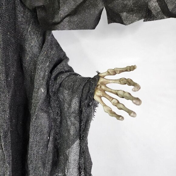 Halloween Animated Reaper Moving Wings Flashing Eyes Spooky Decoration Large - Picture 6 of 16